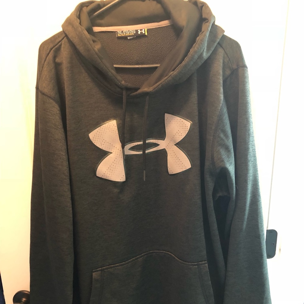 Under Armour Hoodie